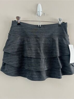 Athleta spacedye swagger skort ladies size small gray
